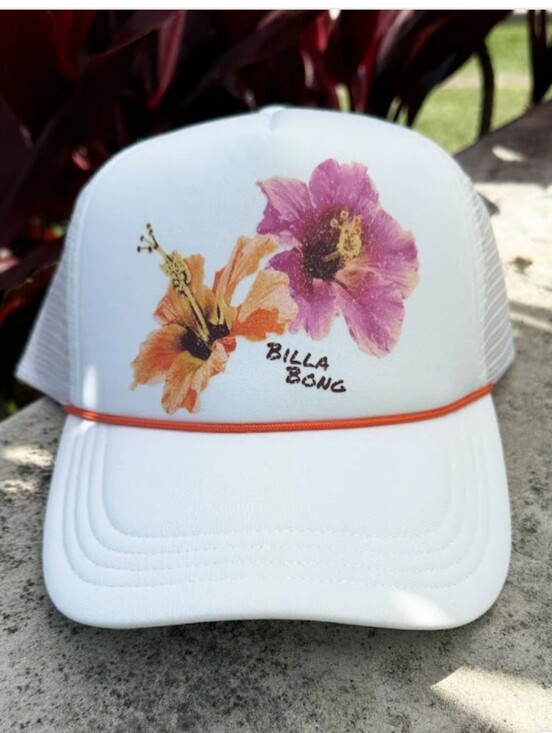 Billabong Accessories - NWT Billabong Grandpa Trucker Hat With Hibiscus Flowers